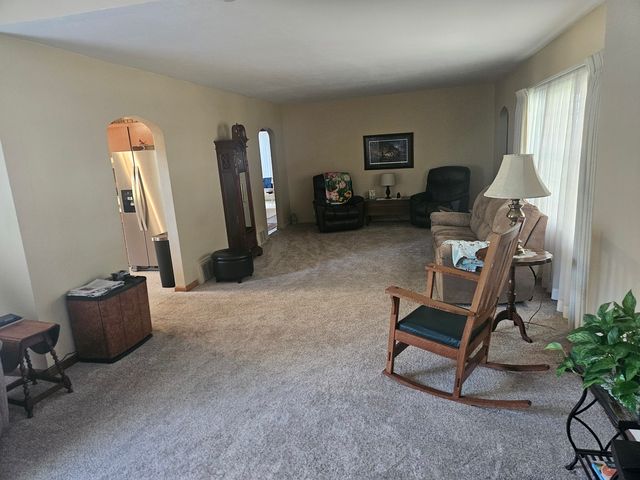 4504 26th Avenue, Moline, IL 61265