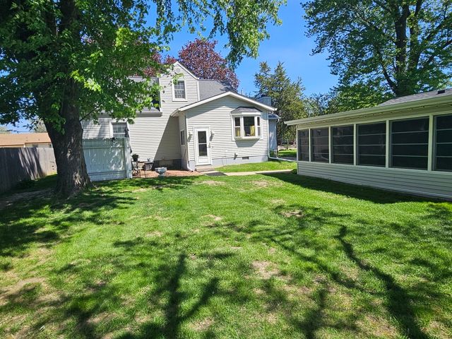 4504 26th Avenue, Moline, IL 61265