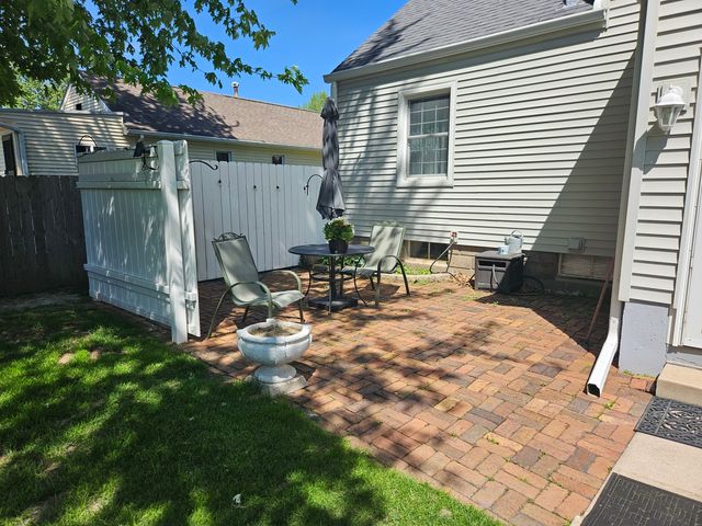 4504 26th Avenue, Moline, IL 61265
