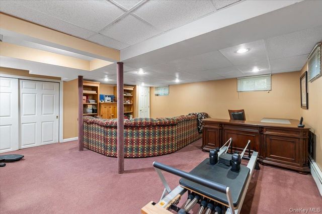 96 Plainview Road, Woodbury, NY 11797