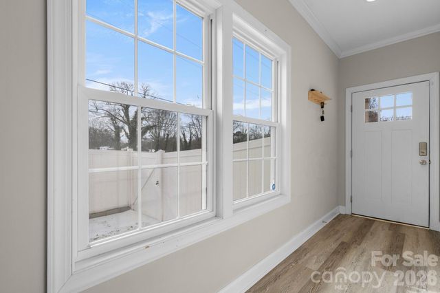 1704 15th Street Place NE, Hickory, NC 28601