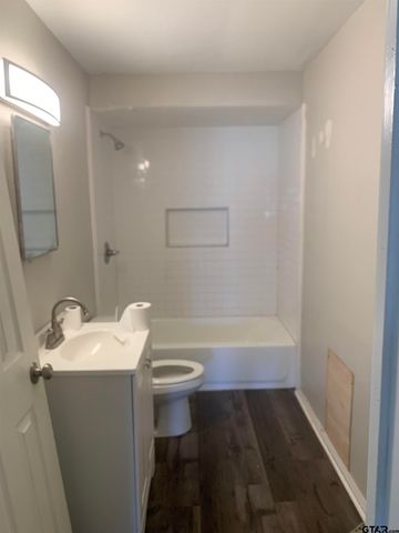 2722 Bunche Street, Tyler, TX 75701