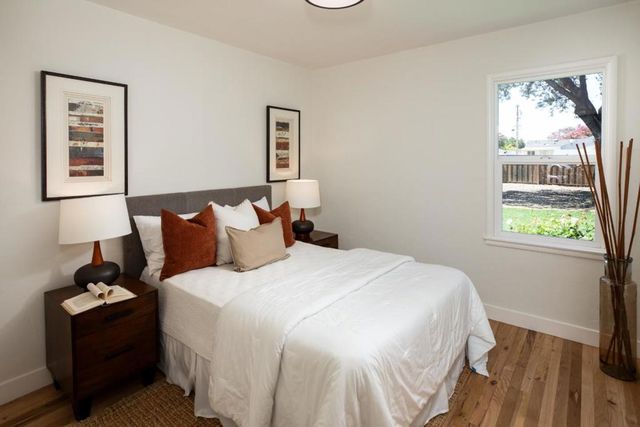131 Charles Street, Sunnyvale, CA 94086