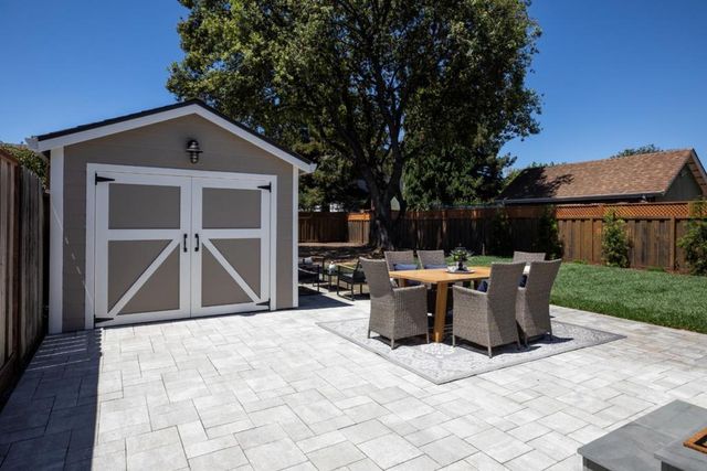 131 Charles Street, Sunnyvale, CA 94086