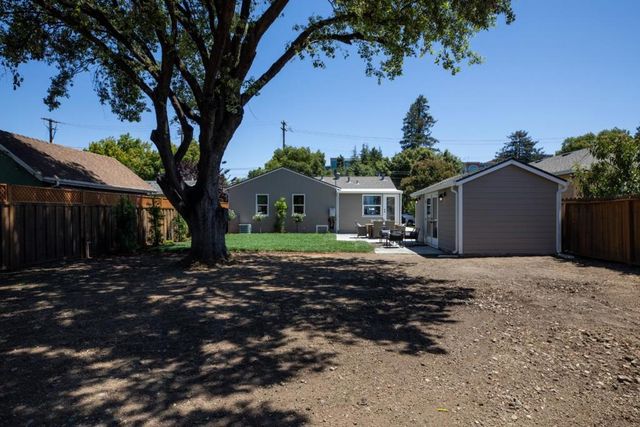 131 Charles Street, Sunnyvale, CA 94086