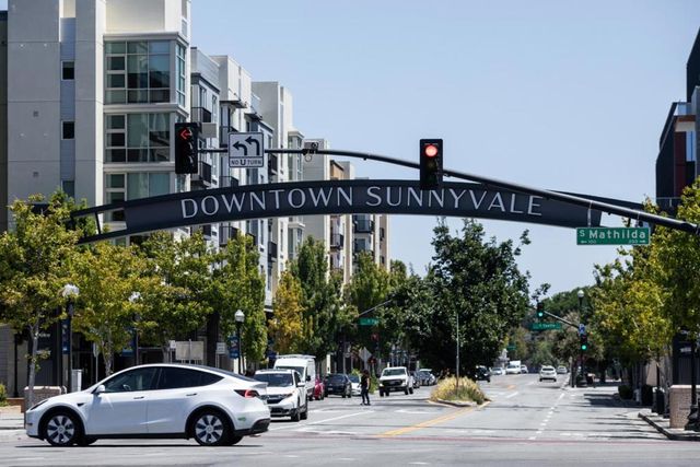 131 Charles Street, Sunnyvale, CA 94086