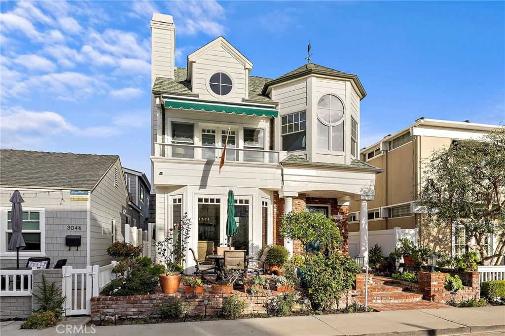 302 Ruby Avenue, Newport Beach, CA 92662 — photo 2