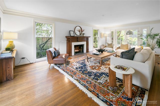 625 34th Avenue E, Seattle, WA 98112