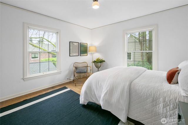 625 34th Avenue E, Seattle, WA 98112