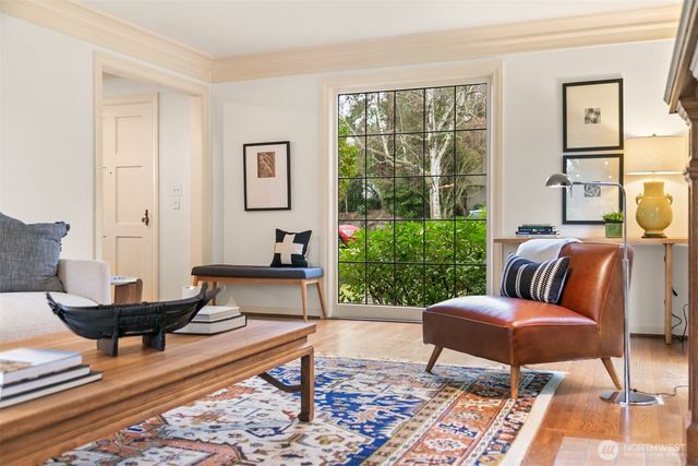 625 34th Avenue E, Seattle, WA 98112