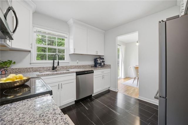 1117 Warfield DR, Portsmouth, VA 23701