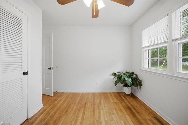 1117 Warfield DR, Portsmouth, VA 23701