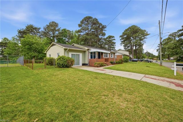 1117 Warfield DR, Portsmouth, VA 23701