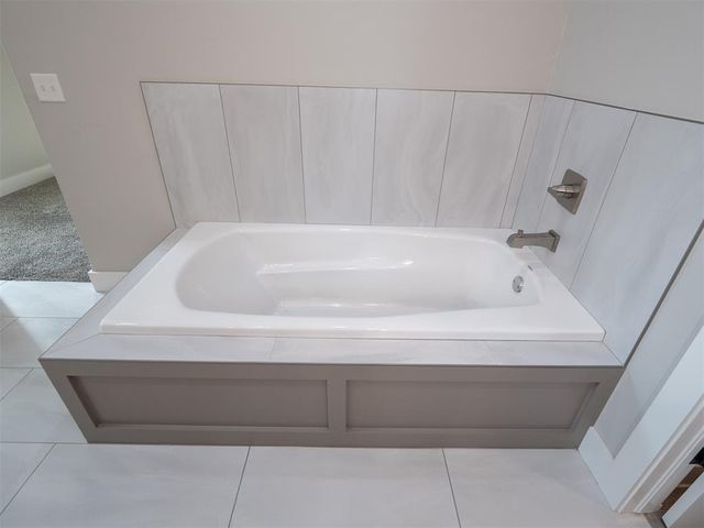 5520 Sunset Ridge Road, Newalla, OK 74857