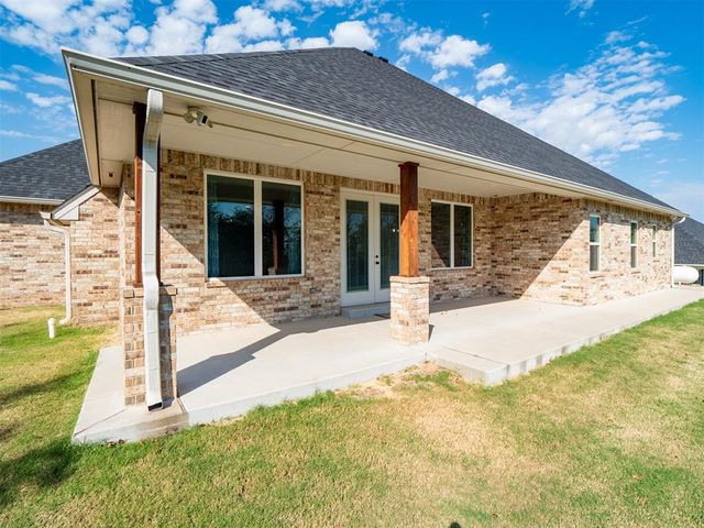 5520 Sunset Ridge Road, Newalla, OK 74857