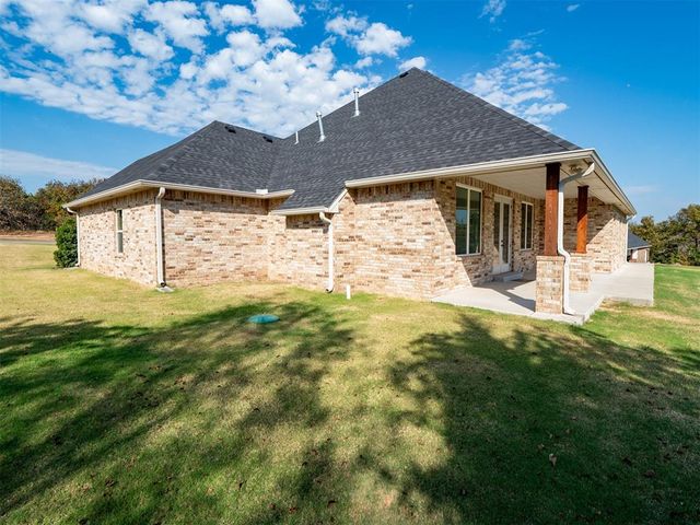 5520 Sunset Ridge Road, Newalla, OK 74857