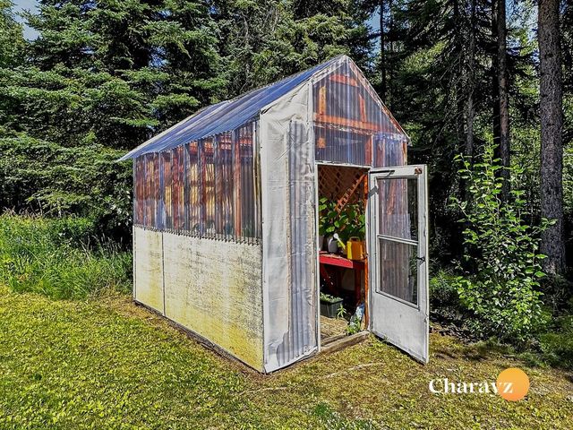 3740 HELENSDALE AVENUE, North Pole, AK 99705