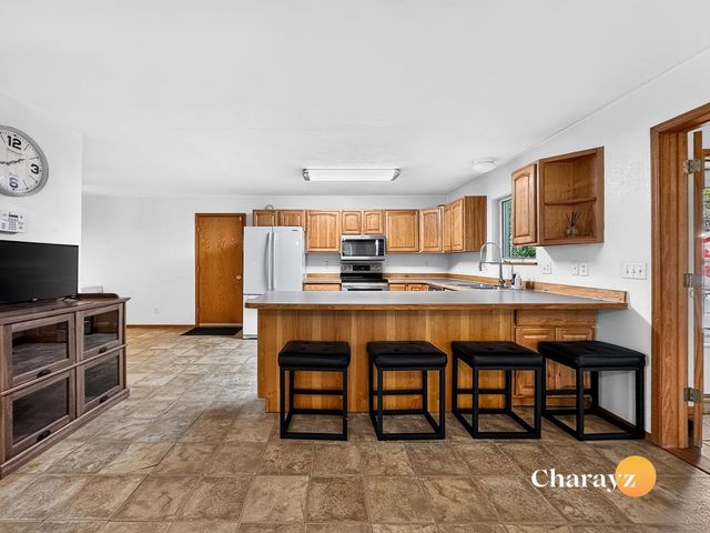3740 HELENSDALE AVENUE, North Pole, AK 99705