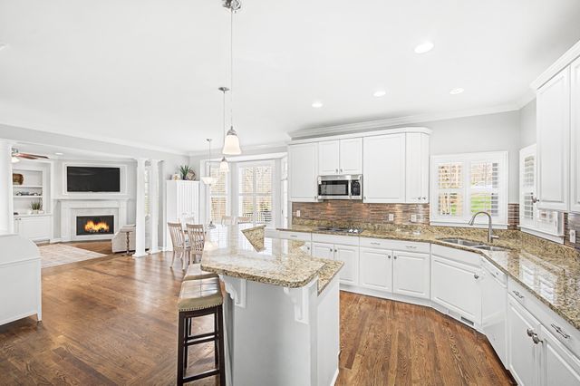 301 Ferris Ct, Franklin, TN 37067