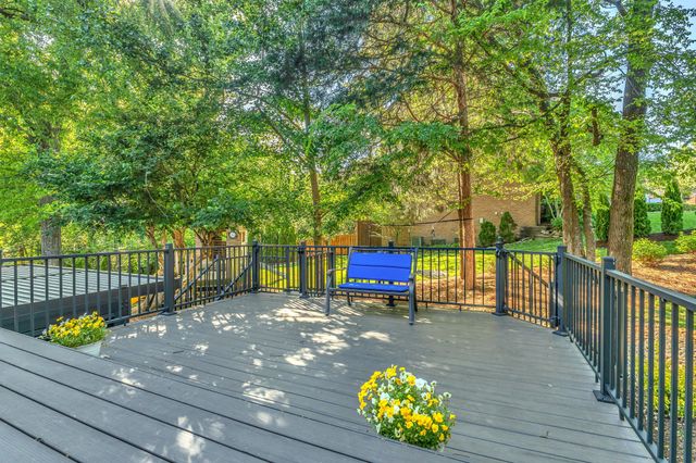 301 Ferris Ct, Franklin, TN 37067