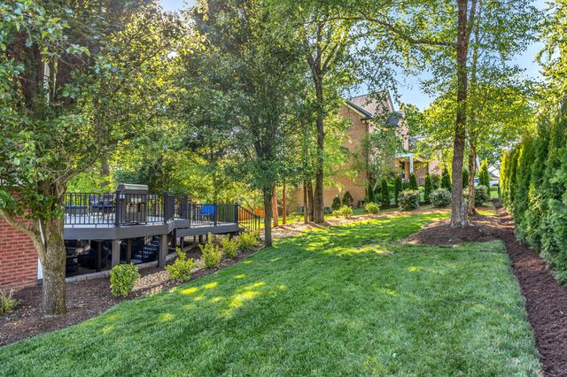 301 Ferris Ct, Franklin, TN 37067