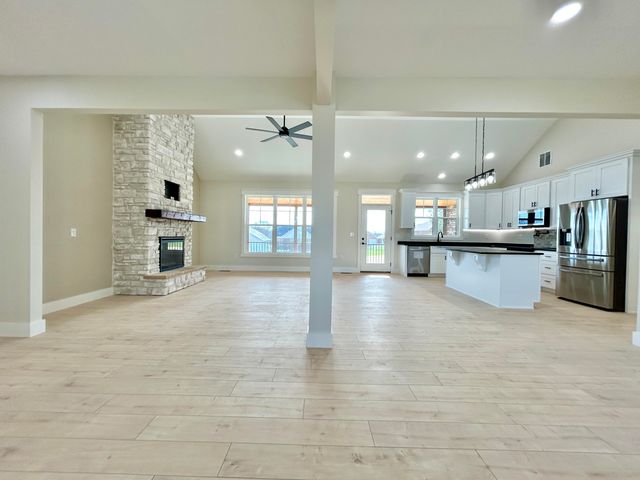 783 Splendor View Drive, Somerset, KY 42503