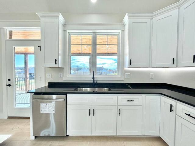 783 Splendor View Drive, Somerset, KY 42503