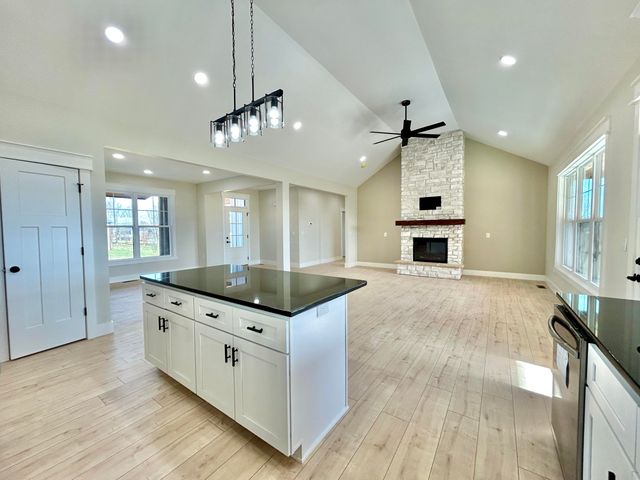 783 Splendor View Drive, Somerset, KY 42503