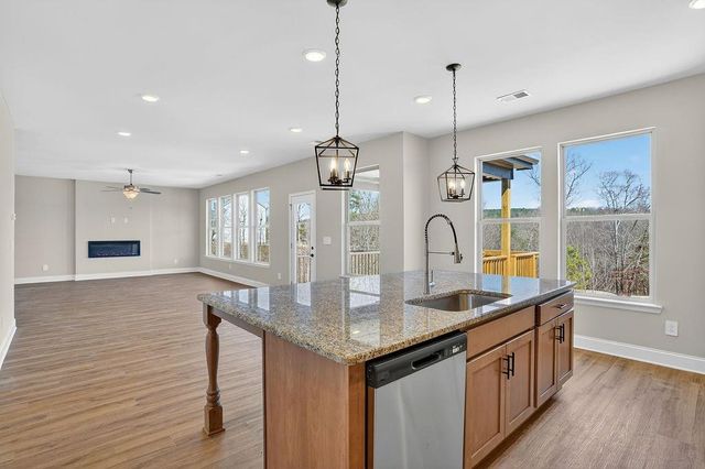 166 Classic Overlook, Homer, GA 30547