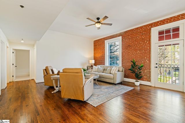 100 W Court Street Unit 2B, Greenville, SC 29601