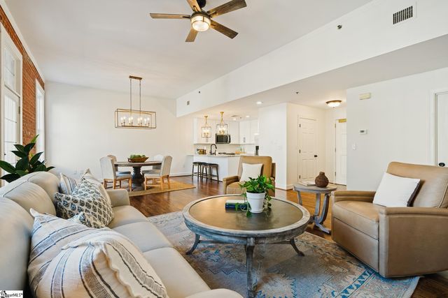 100 W Court Street Unit 2B, Greenville, SC 29601