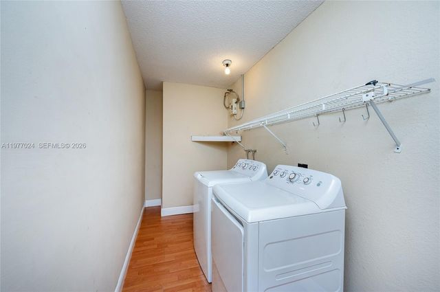 12930 SW 190th St, Miami, FL 33177