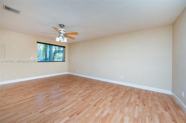 12930 SW 190th St, Miami, FL 33177