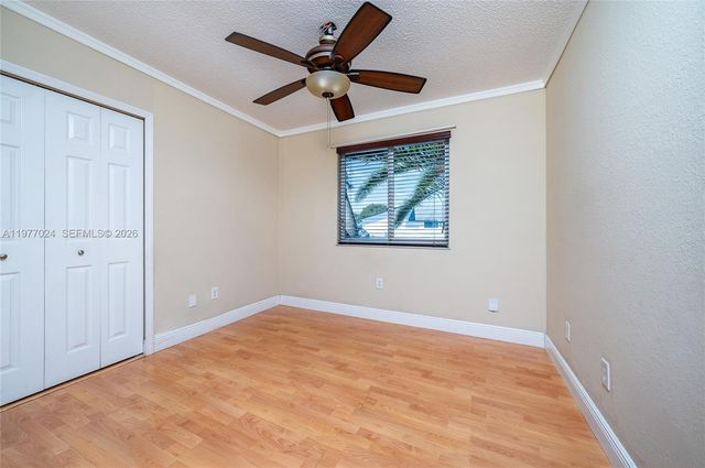 12930 SW 190th St, Miami, FL 33177