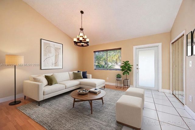 12930 SW 190th St, Miami, FL 33177