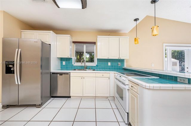 12930 SW 190th St, Miami, FL 33177