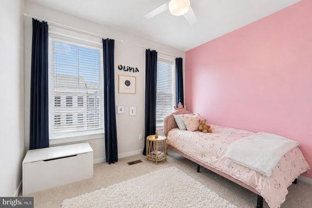 283 WILLIS ST, Fredericksburg, VA 22401