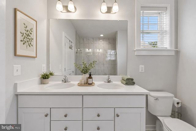 283 WILLIS ST, Fredericksburg, VA 22401