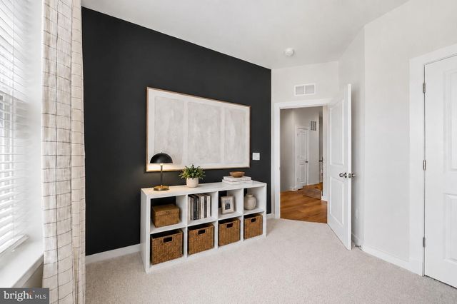 283 WILLIS ST, Fredericksburg, VA 22401