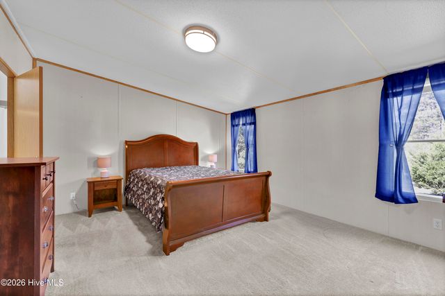 808 Topsail Greens Drive, Hampstead, NC 28443