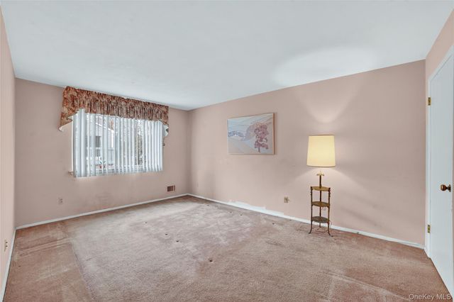 175 B Long Hill Drive, Yorktown Heights, NY 10598