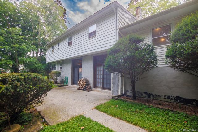 184 Lake Drive, Mahopac, NY 10541