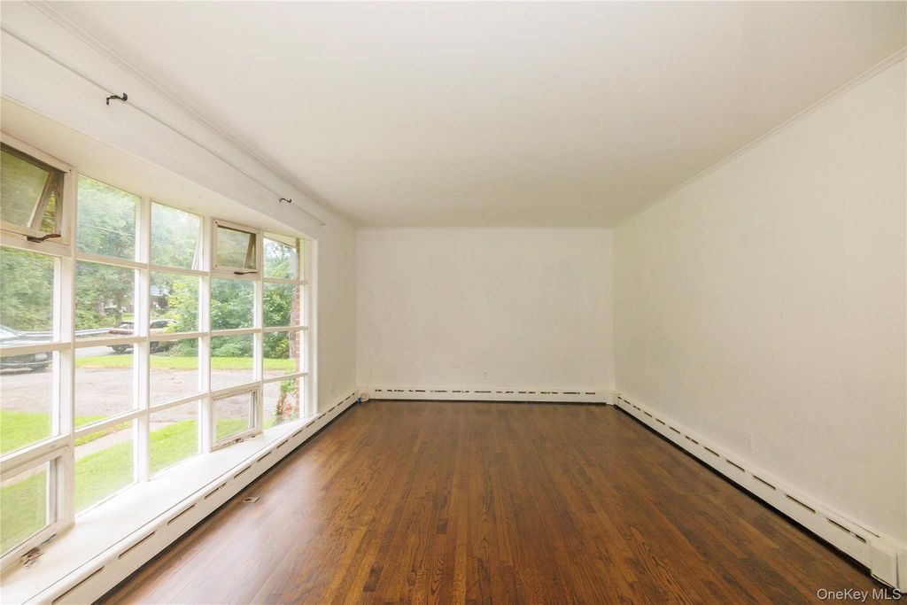 184 Lake Drive, Mahopac, NY 10541 — photo 2