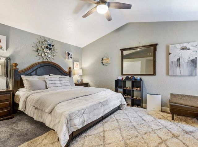 2105 Walnut Tree Dr, Modesto, CA 95355