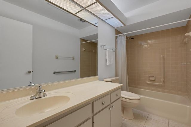 4465 ATWOOD CAY CIRCLE 12, Sarasota, FL 34233