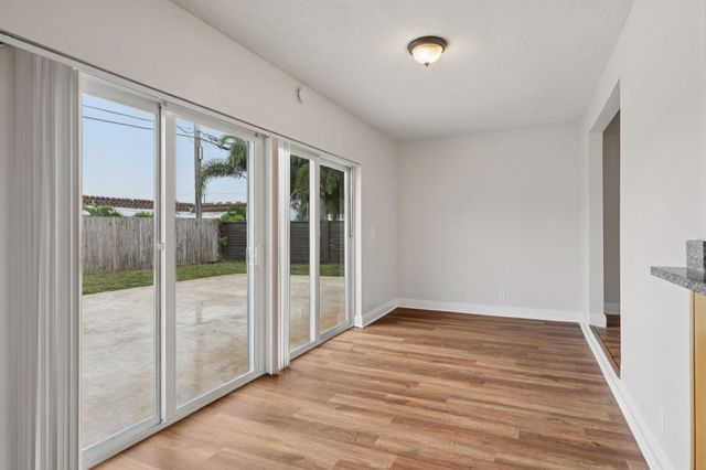 1541 NW 9th St, Boca Raton, FL 33486