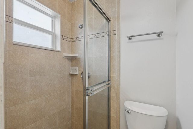 1541 NW 9th St, Boca Raton, FL 33486