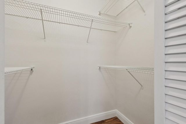 1541 NW 9th St, Boca Raton, FL 33486