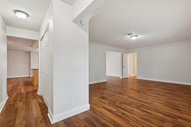 1541 NW 9th St, Boca Raton, FL 33486