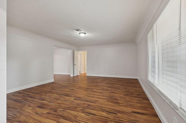 1541 NW 9th St, Boca Raton, FL 33486